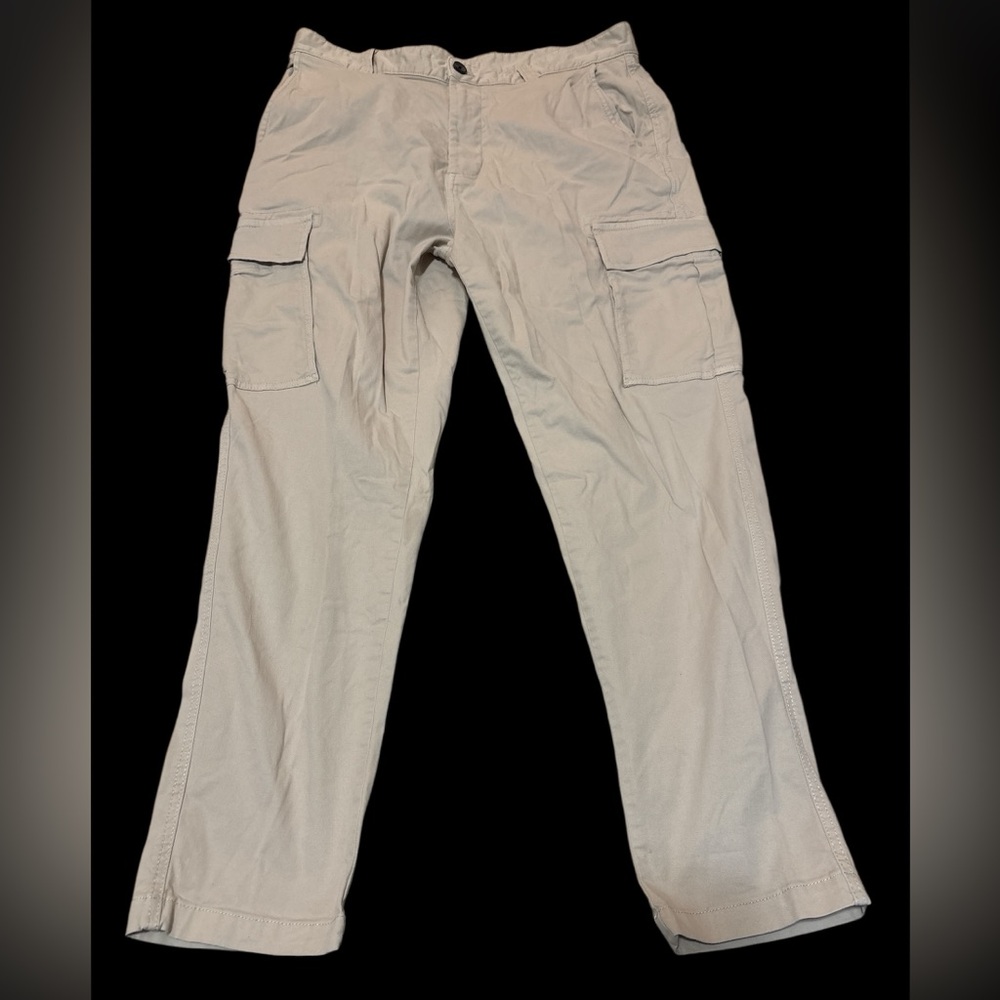 ZARA Men's Light Tan Cargo Pants